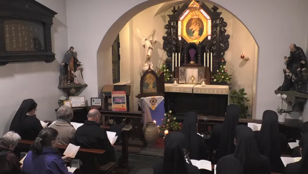 Auch 2026 trafen sich viele Gläubige im Urheiligtum in Schönstatt und an vielen Orten Deutschlands um miteiander zu beten, dieses Jahre besonders um Einheit und Frieden.